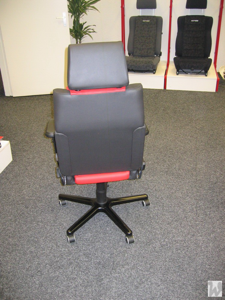 Scheel 24uur stoelen Witteveen Projectinrichting, Ouderkerk a/d