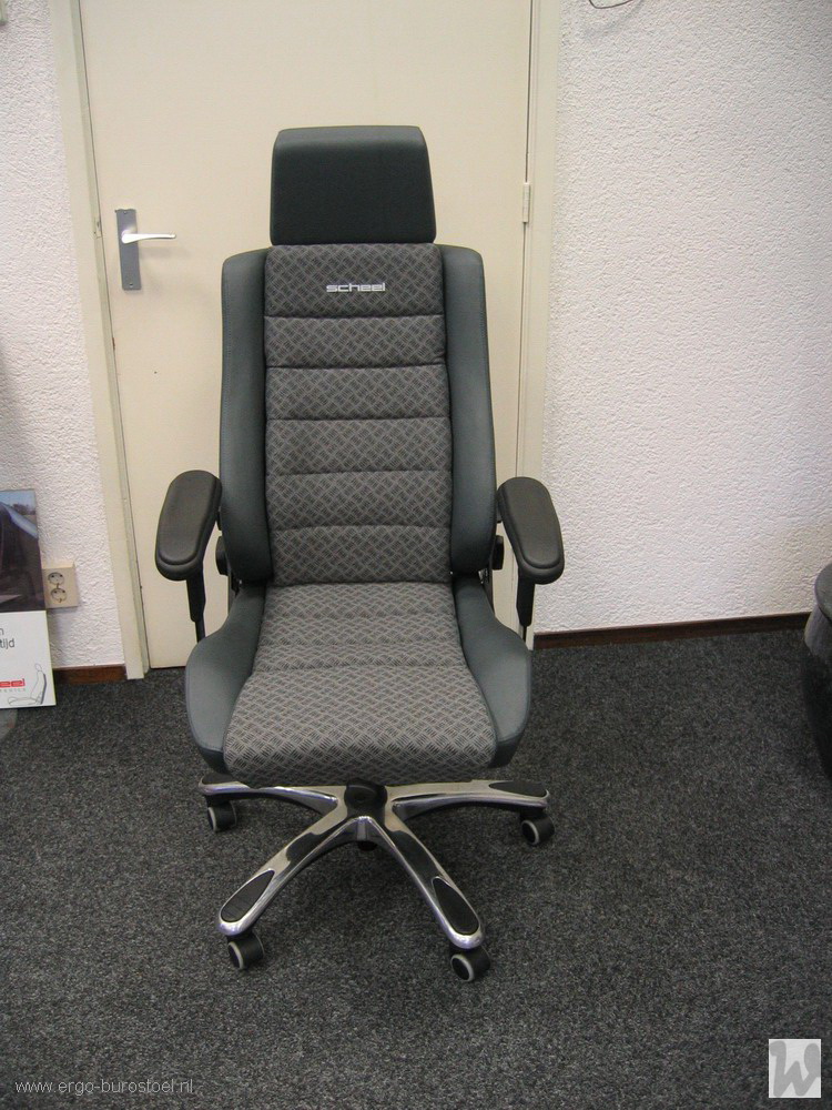 Scheel 24uur stoelen Witteveen Projectinrichting, Ouderkerk a/d